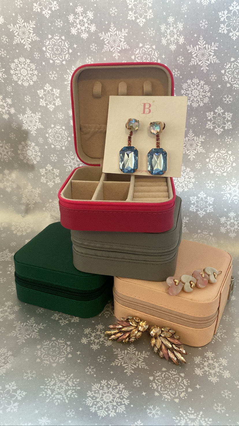 Jewellery box (pink)