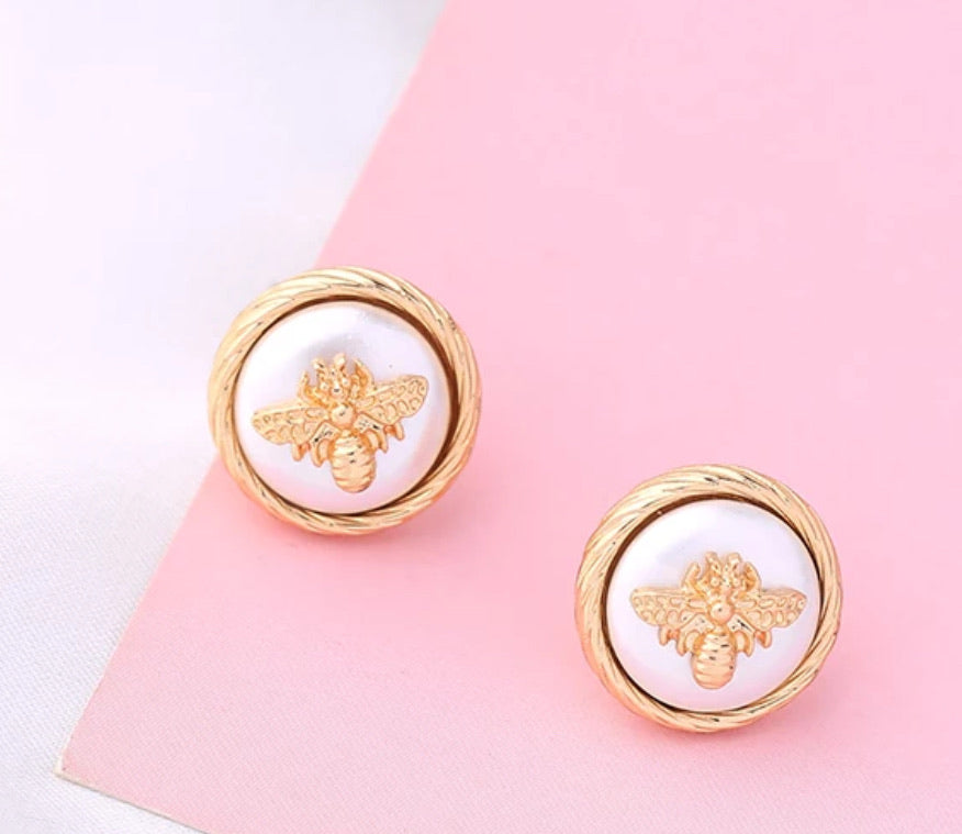 Bee stud earrings
